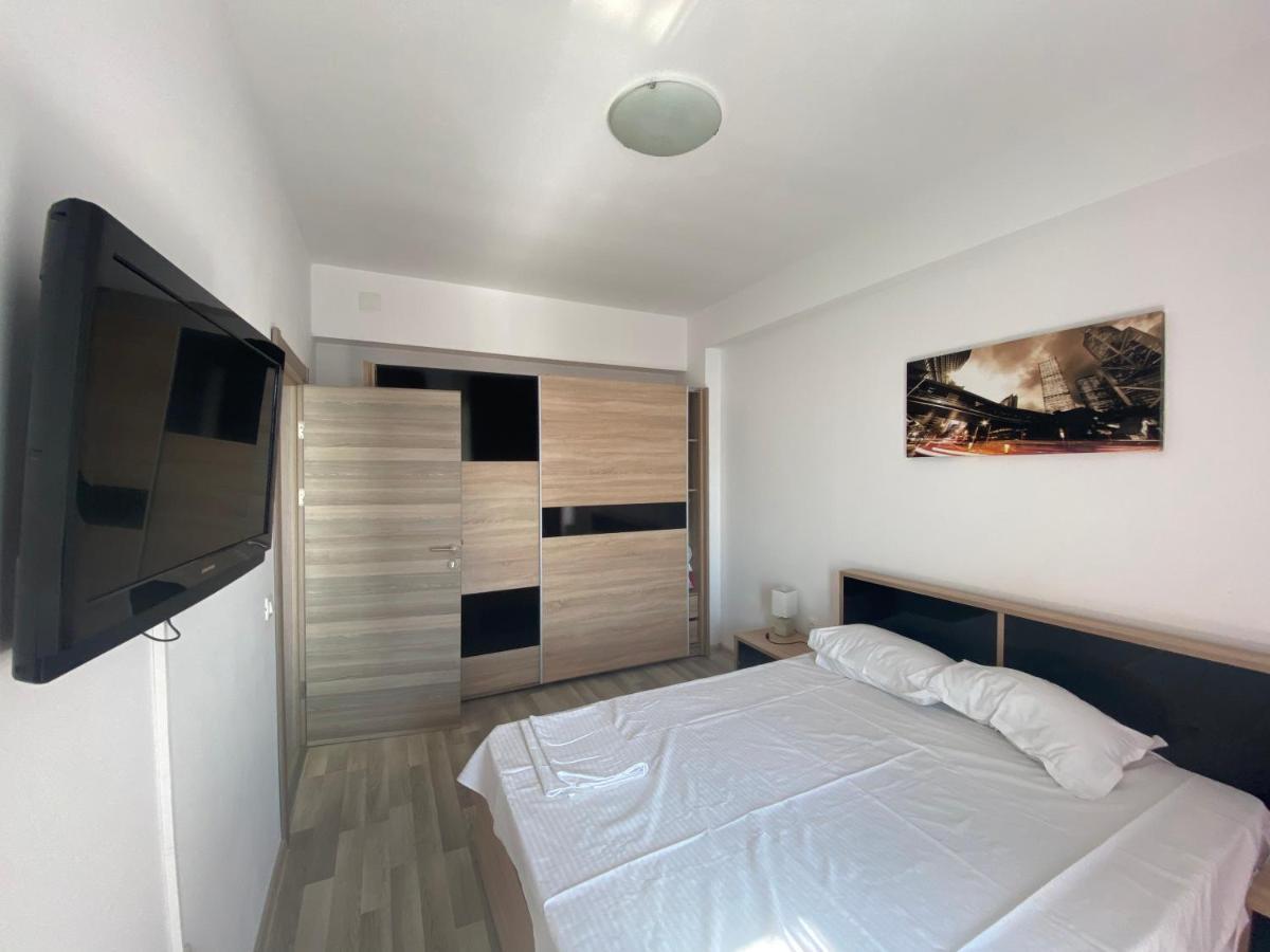 Apartament Crazy Summerland Mamaia Exteriér fotografie