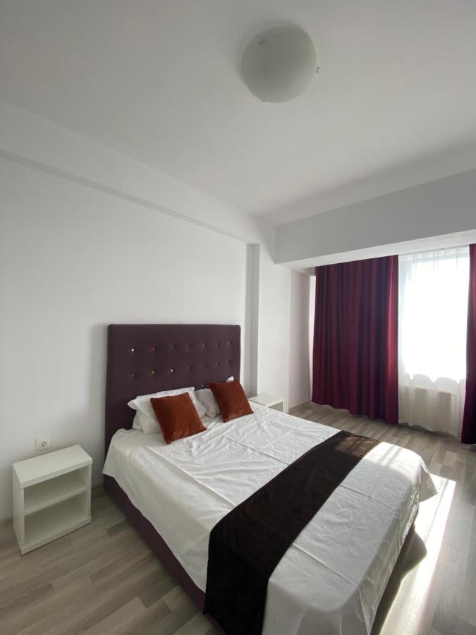 Apartament Crazy Summerland Mamaia Exteriér fotografie